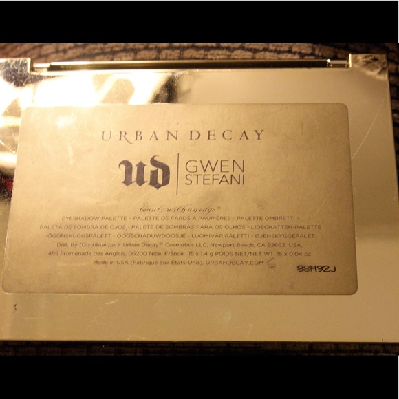 Urban Decay Gwen Stefani eyeshadow palette - Picture 5 of 5